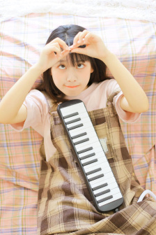 不扣钮的女孩完整版